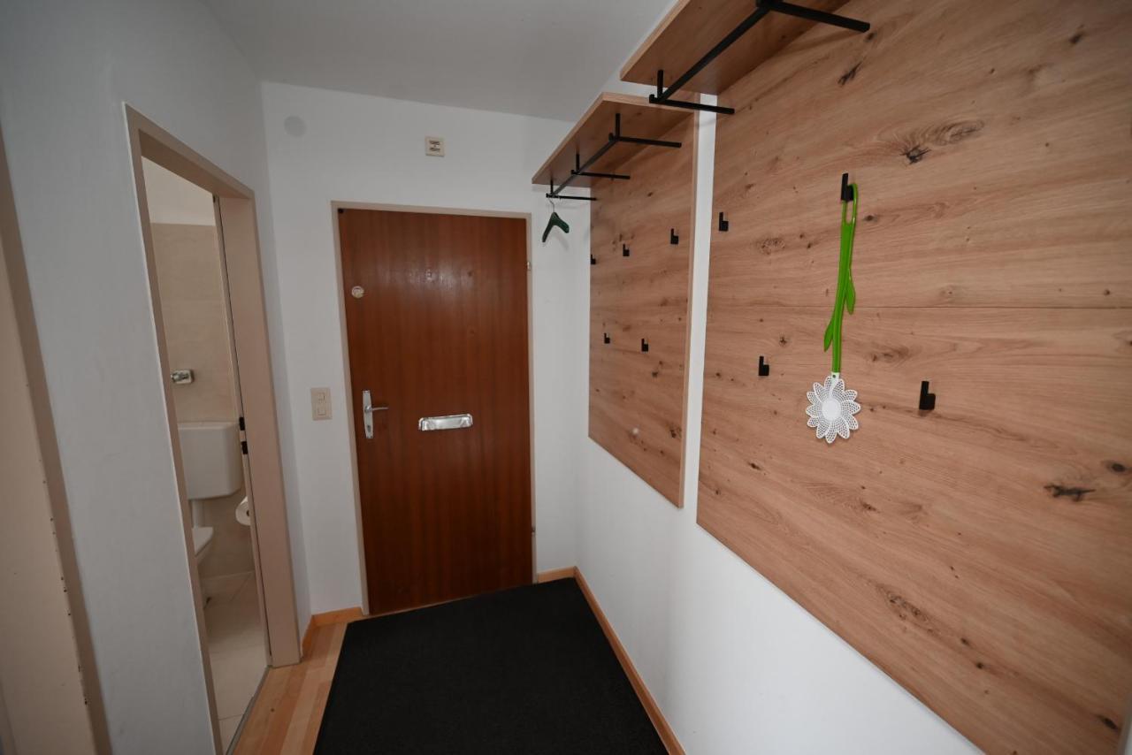 Apartment Haus 3 Top 16 - By Four Seasons Apartments Kaprun Exterior foto